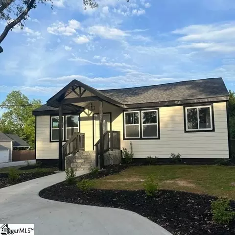 201 Cumberland Ave, Greenville, SC 29607