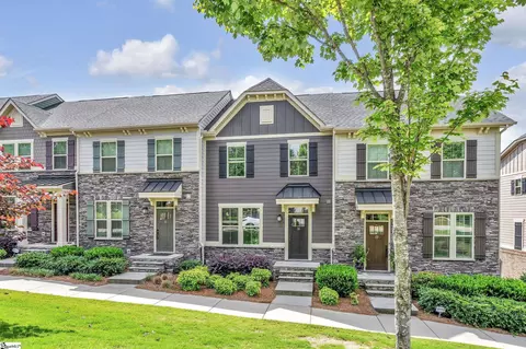 10 Itasca Dr, Greenville, SC 29609