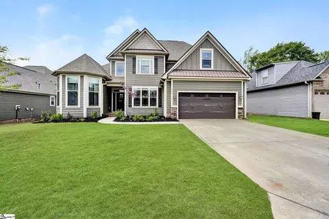 218 Kilburn Ln, Travelers Rest, SC 29690