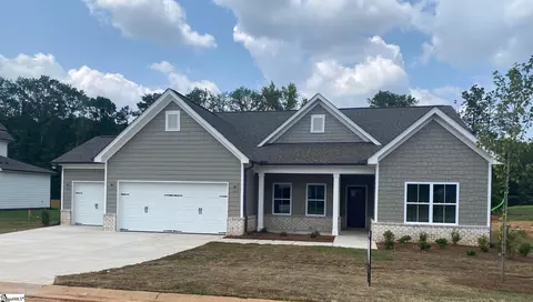 500 Wood Mist Ln, Fountain Inn, SC 29644