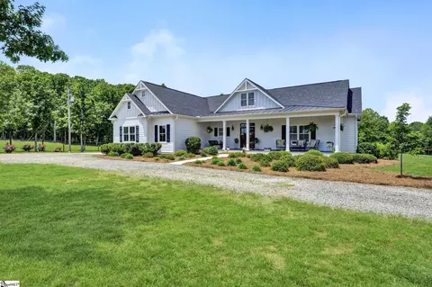 2186 Easy Rd, Laurens, SC 29360