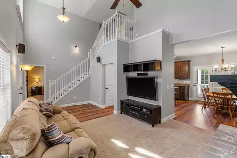 Entry Way - 546 Dunklin Bridge Rd, Pelzer, SC 29669 photo 2 of 4