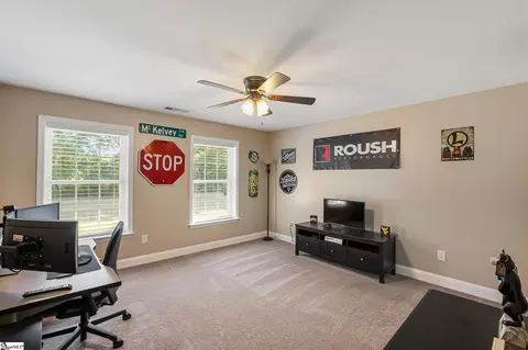 Bedroom - 546 Dunklin Bridge Rd, Pelzer, SC 29669 photo 4 of 4