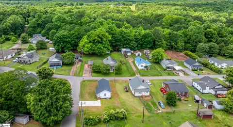 View/Area - 39 Chestnut St, Startex, SC 29377 photo 1 of 2