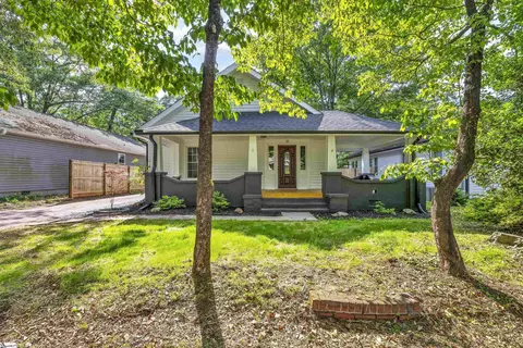 28 Underwood Ave, Greenville, SC 29607