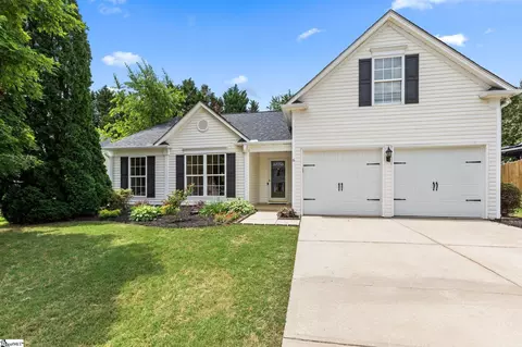 6 Saucer Ct, Greer, SC 29650