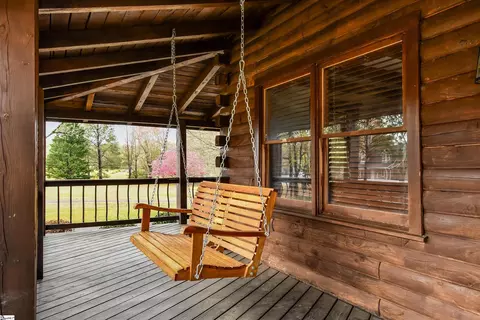 Exterior - 633 Jameson Rd, Easley, SC 29640 photo 3 of 4