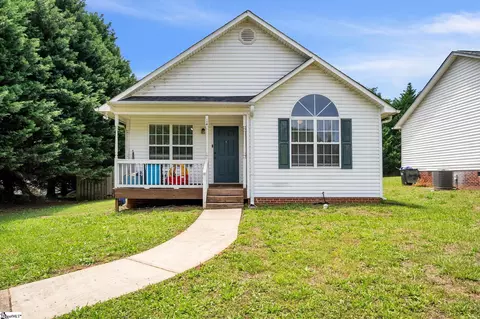 14 Shumagin Ct, Greenville, SC 29605