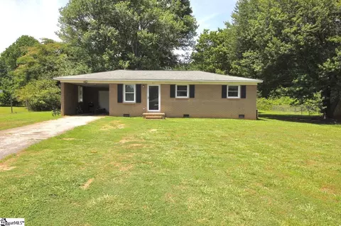 647 Woodmont Cir, Anderson, SC 29624