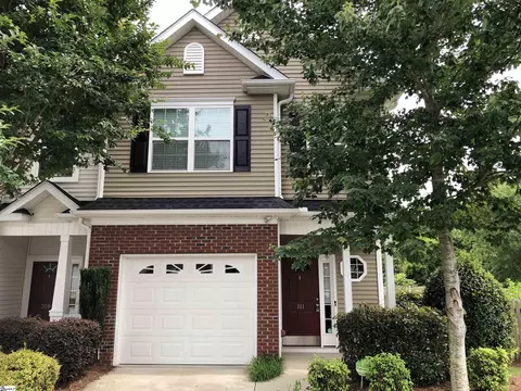 311 Waycross Ln, Simpsonville, SC 29681
