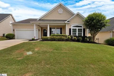 108 Truett Pl, Simpsonville, SC 29681