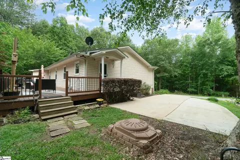 423 Mill St, Williamston, SC 29697 photo 31