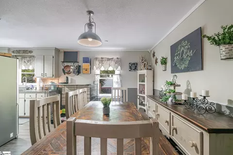 423 Mill St, Williamston, SC 29697 photo 11