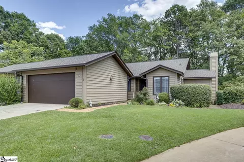 216 Goldfinch Cir, Greer, SC 29650