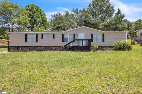 7 Channel Dr, Greenville, SC 29611