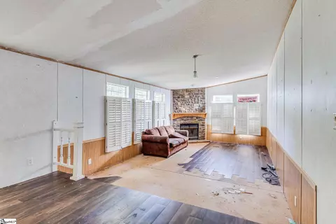 1110 Watson Rd, Enoree, SC 29335 photo 6