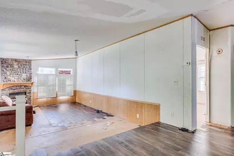 1110 Watson Rd, Enoree, SC 29335 photo 8