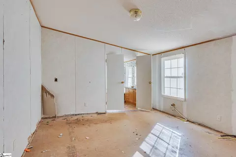 1110 Watson Rd, Enoree, SC 29335 photo 10