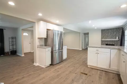 107 Coates Ln, Hodges, SC 29653 photo 16