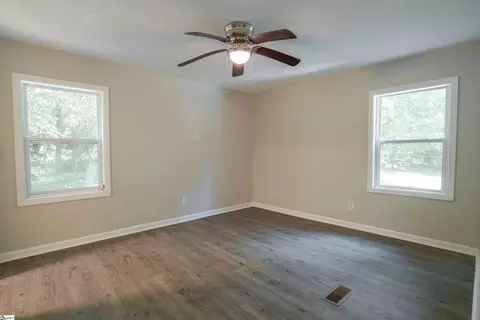 107 Coates Ln, Hodges, SC 29653 photo 26