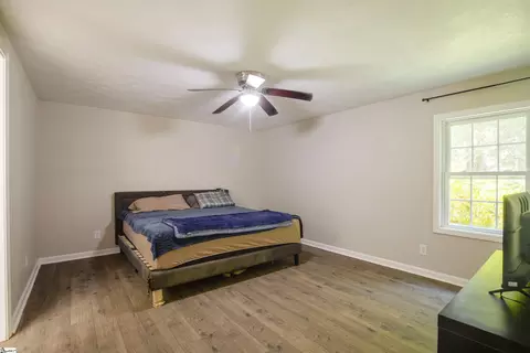 107 Coates Ln, Hodges, SC 29653 photo 19