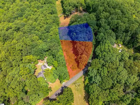 67 Wildflower Ln, Travelers Rest, SC 29690
