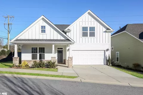 510 Dewy Meadows Dr, Taylors, SC 29687