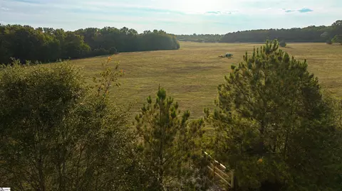 006 Taylor Rd, Honea Path, SC 29654 photo 3