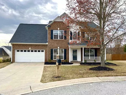 407 Saybrook Ct, Spartanburg, SC 29301