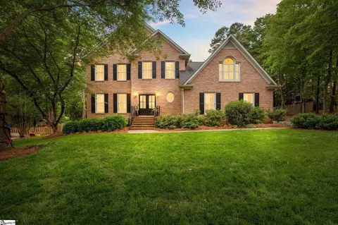 9 Springhaven Ct, Simpsonville, SC 29681