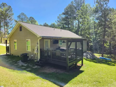 Exterior - 191 Crystal Ln, Walhalla, SC 29691 photo 13 of 18