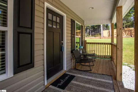 Exterior - 191 Crystal Ln, Walhalla, SC 29691 photo 3 of 18