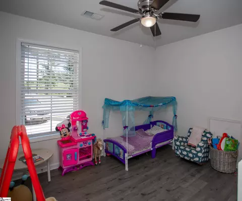 Bedroom - 191 Crystal Ln, Walhalla, SC 29691 photo 4 of 4