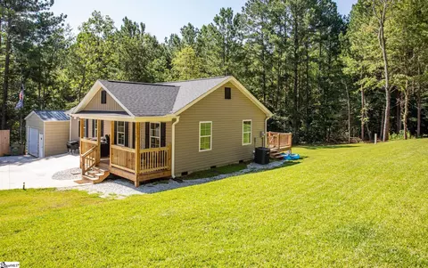 Exterior - 191 Crystal Ln, Walhalla, SC 29691 photo 5 of 18