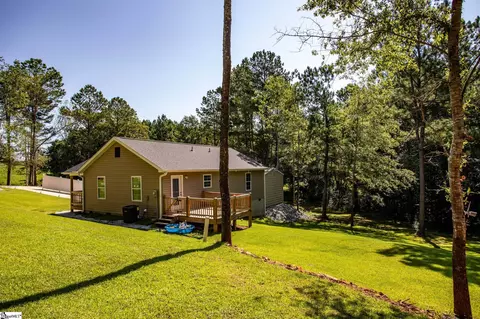 Exterior - 191 Crystal Ln, Walhalla, SC 29691 photo 8 of 18