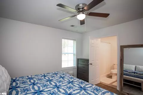 Bedroom - 191 Crystal Ln, Walhalla, SC 29691 photo 1 of 4
