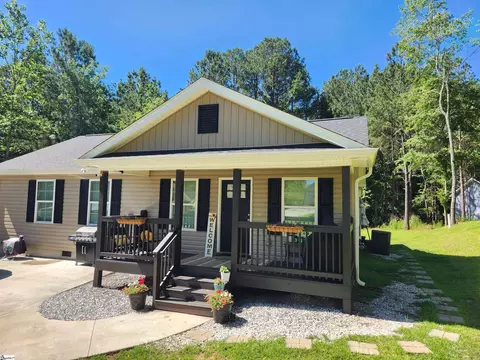 Exterior - 191 Crystal Ln, Walhalla, SC 29691 photo 14 of 18