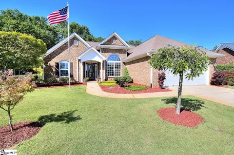 605 Ashley Commons Ct, Greer, SC 29651