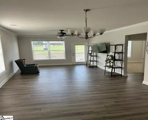 Living - 503 Yellow Fox Rd, Greer, SC 29650 photo 1 of 1
