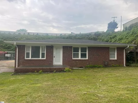 29 Pinedale Dr, Greenville, SC 29609