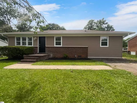 106 Clemson Ave, Greenville, SC 29611