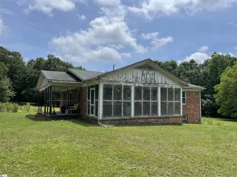 512 Bethany Rd, Simpsonville, SC 29681
