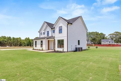1259 Owens Rd, Greer, SC 29651 photo 2