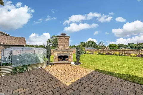 Exterior - 104 Sandpine Way, Greer, SC 29651 photo 3 of 5