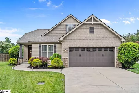 304 Shoally Ln, Greenville, SC 29607
