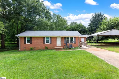 23 Randall St, Williamston, SC 29697