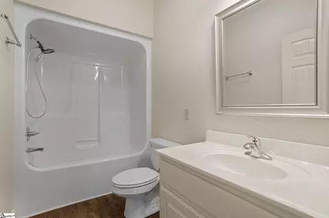 Bath - 4183 Berry Mill Rd, Greer, SC 29651 photo 2 of 4