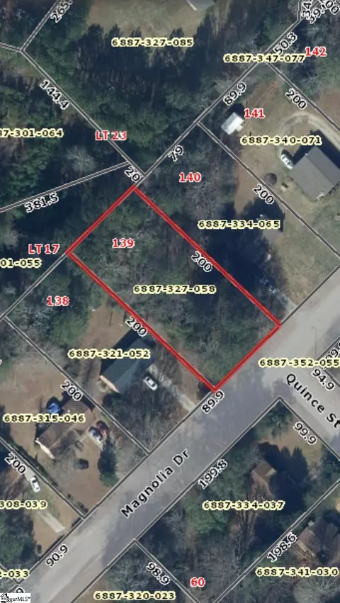 402 Magnolia Dr, Greenwood, SC 29646