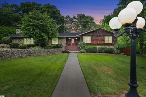 210 Ridgewood St, Easley, SC 29642