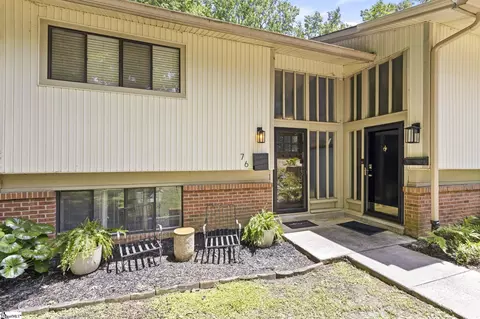 76 Briarview Cir, Greenville, SC 29615
